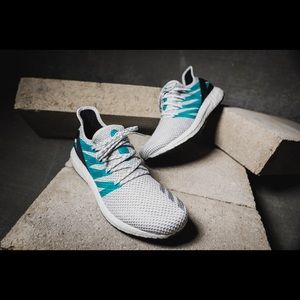 Adidas Speedfactory AM4LDN Boost Running Shoes